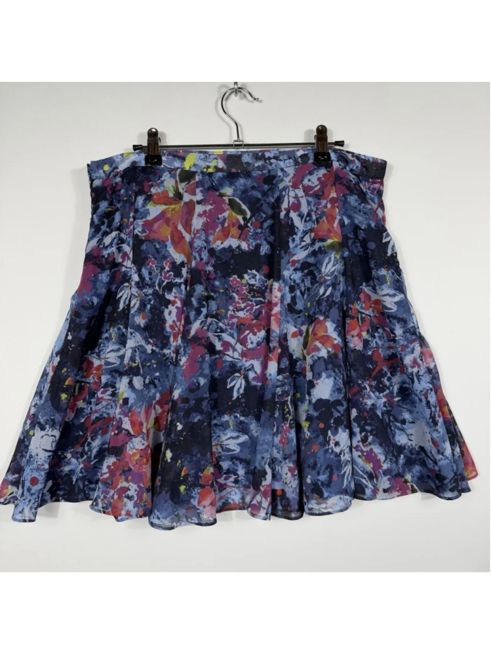 Ralph Lauren Women's Lined Tiered Ruffle Floral Skirt Women's Size 12 - Picture 4 of 12